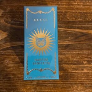 Gucci “HORTUS SANITATIS” perfume
